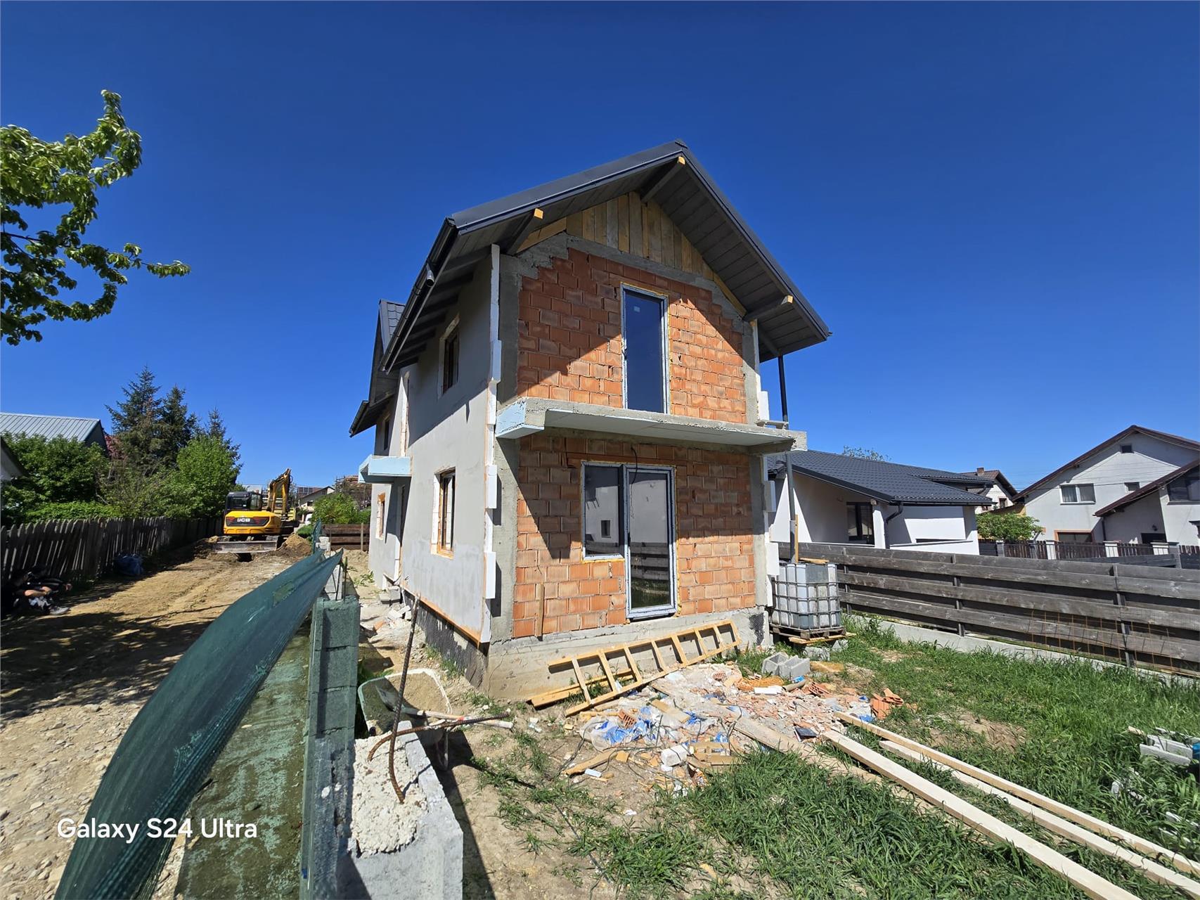 Casa single 3 camere D  Lunca Cetatuii