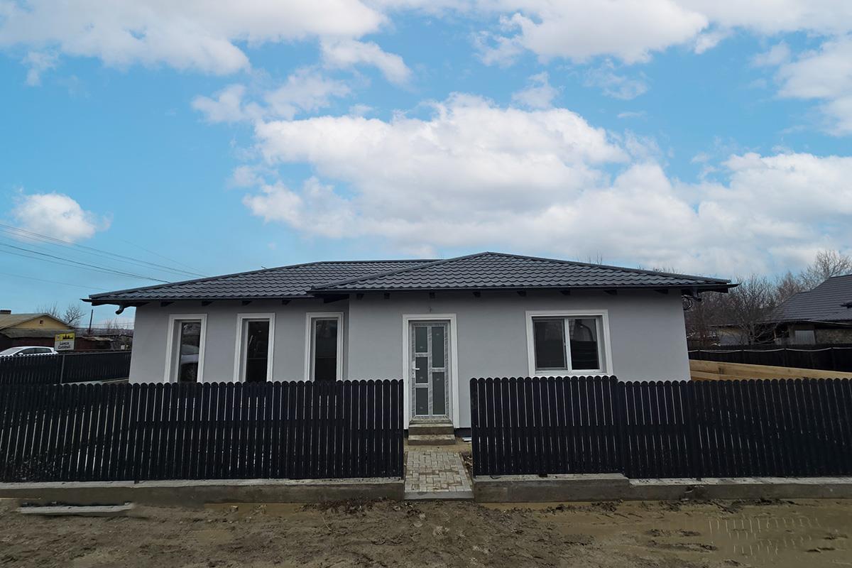 Capat CUG Casa single 3 camere Lunca Cetatuii