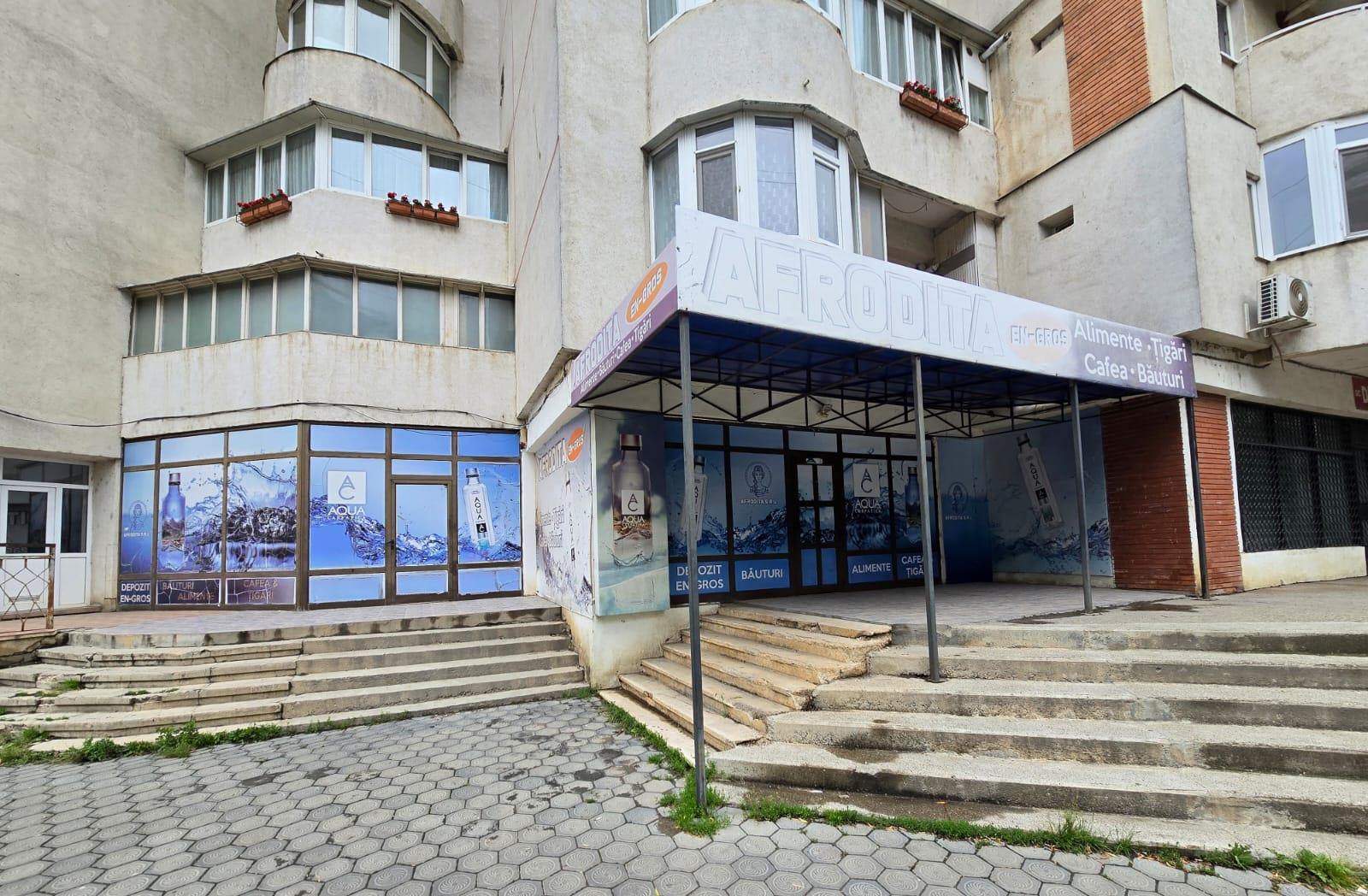 SPATIU COMERCIAL Bulevardul Nicolina