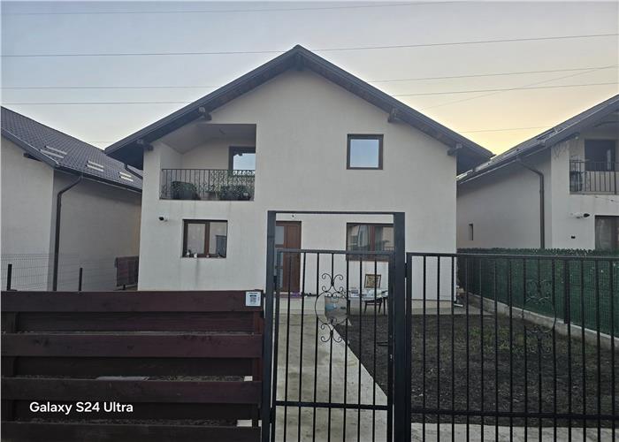 Capat CUG Vila 6 camere INTABULATA Horpaz Miroslava