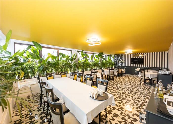 RESTAURANT  CARTIER ASTORIA Lunca Cetatuii