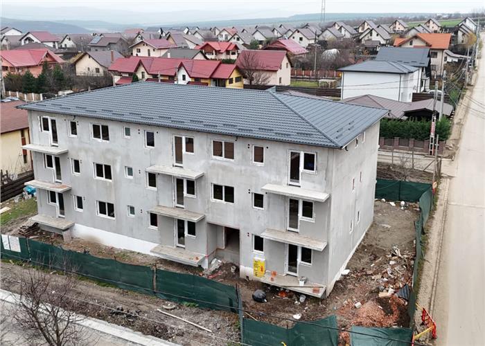 Apartament 1 camera D 32 mp etaj 1 Lunca Cetatuii