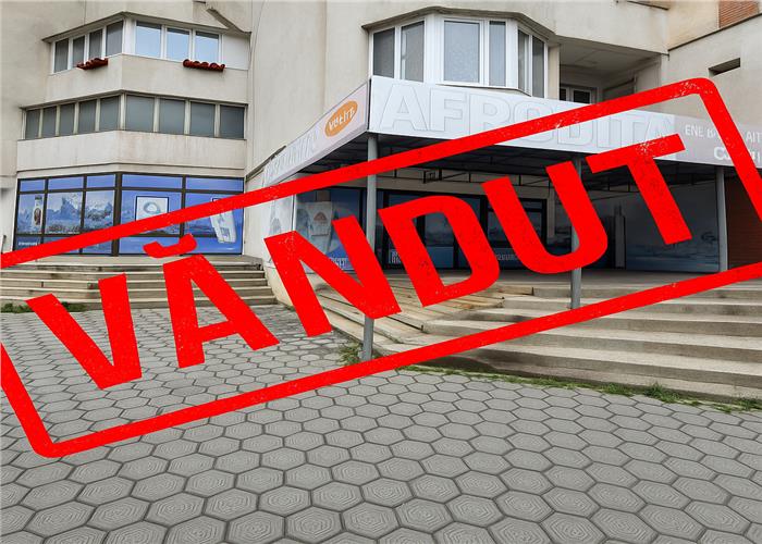 Spatiu comercial bulevardul Nicolina  Selgros