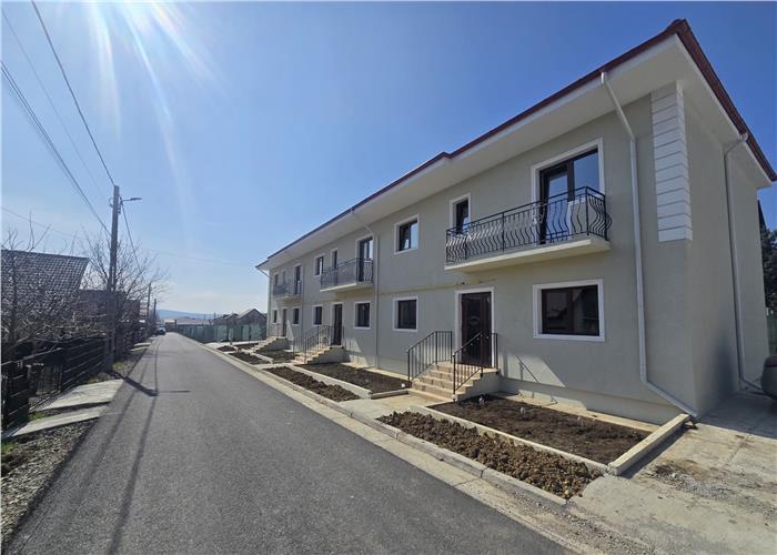 Apartament 3 camere parcare intabulata vedere dubla Lunca Cetatuii