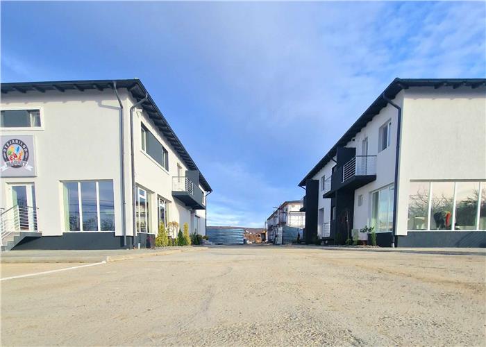 INTABULAT Apartament 1 camera D 28 mp + curte 25 mp  Cetatuii