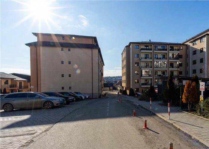 Garsoniera Pepinierii - MOBILAT LIBER PARCARE intabulata